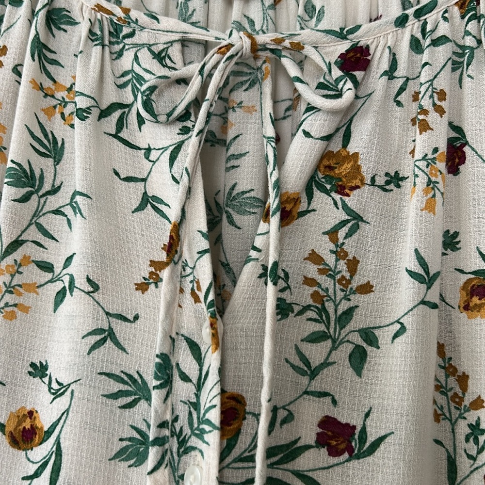 Lucky Brand Beige Floral Print Tie Front Blouse w Buttons, Long Sleeves XS - Picture 7 of 11